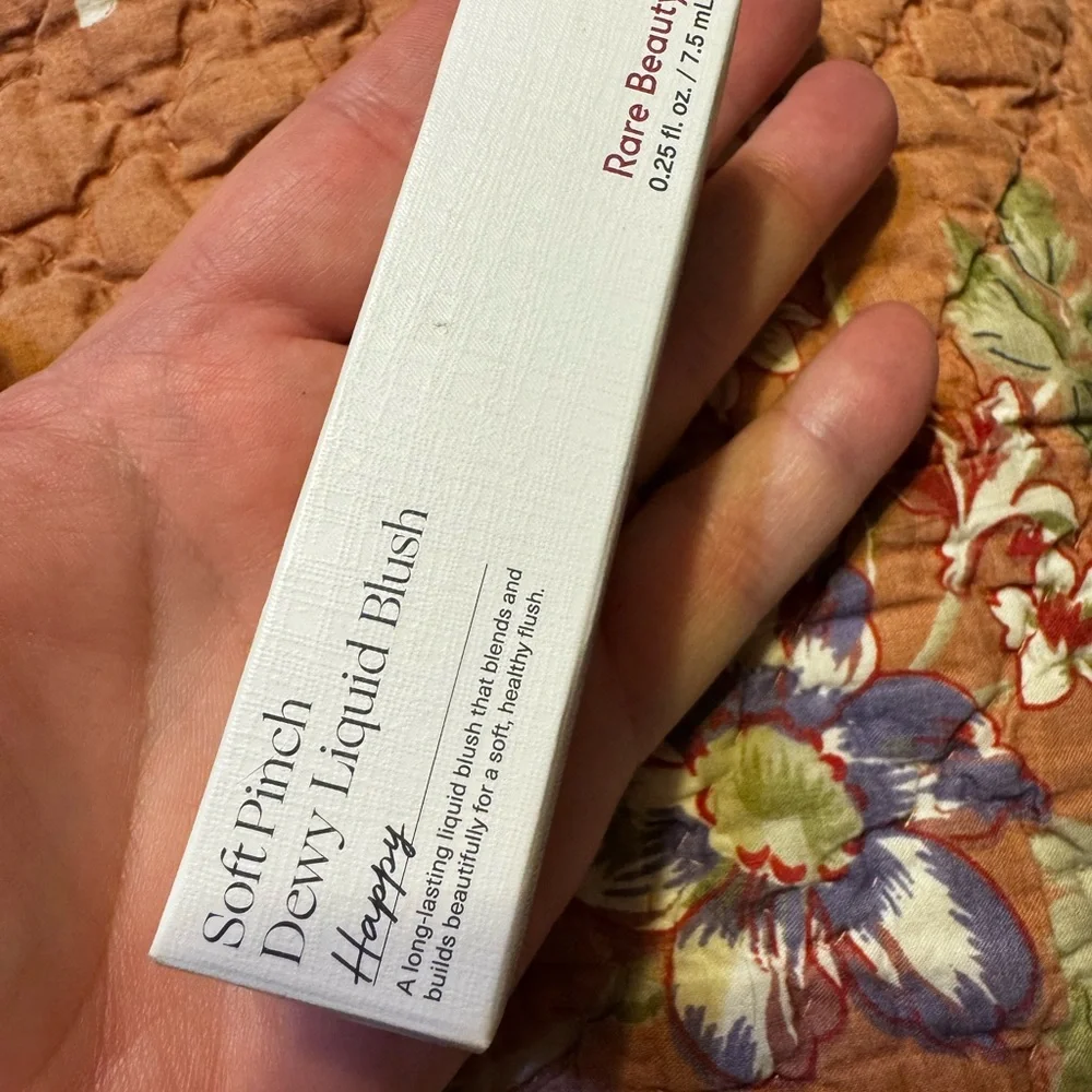 Rare Beauty Vibrant Pink Blush - Picture 2 of 4